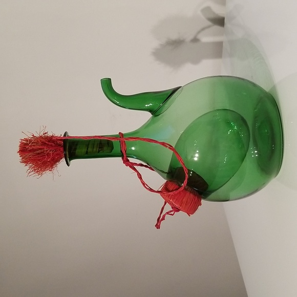 Vintage Italian Blown Glass Decanter with Ice Chamber - Picture 3 of 17